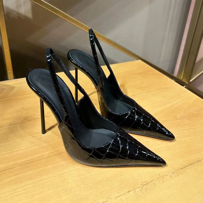 Women Fashion Nova - Nieuwe eenvoudige puntige sandalen met open