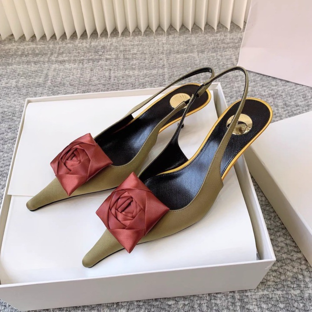 Zomer Dames Nieuwe Puntige San - Women'S Fashion Show recensie en prijs