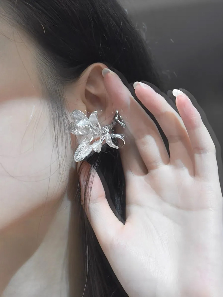 Edgy Copper Spider Web Ear Cuf - Women'S Fashion Edgy recensie en prijs