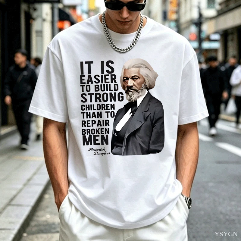 T-shirt voor de Maand van de Z - Women Fashion History recensie en prijs